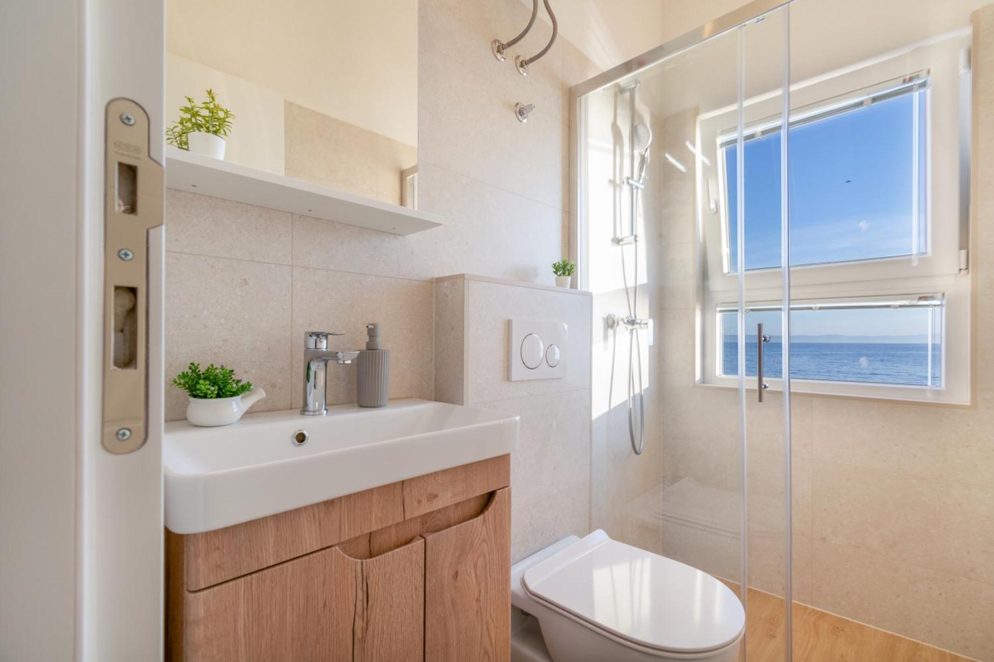 Apartments Malina Tučepi エクステリア 写真