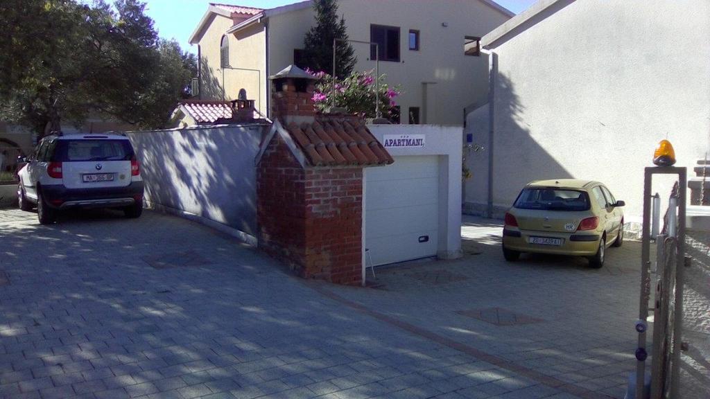 Apartments Malina Tučepi エクステリア 写真